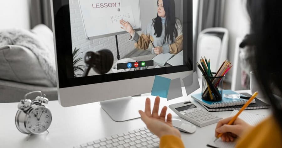 Bài học tiếng Anh trực tuyến 
